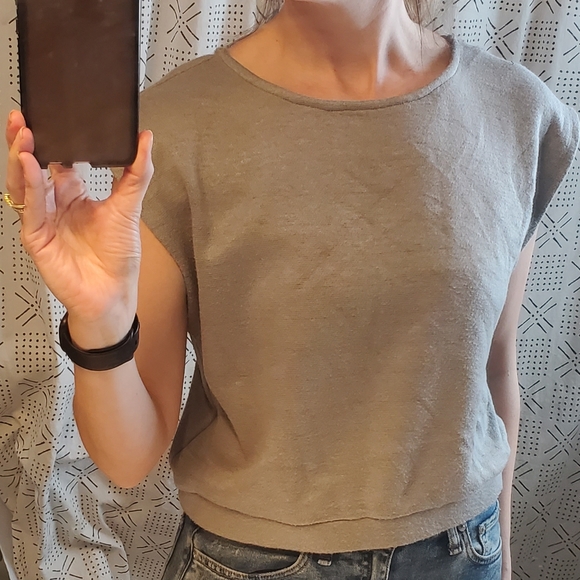 AND NOW THIS GRAY CROPPED MUSCLE TOP XL - Picture 5 of 9